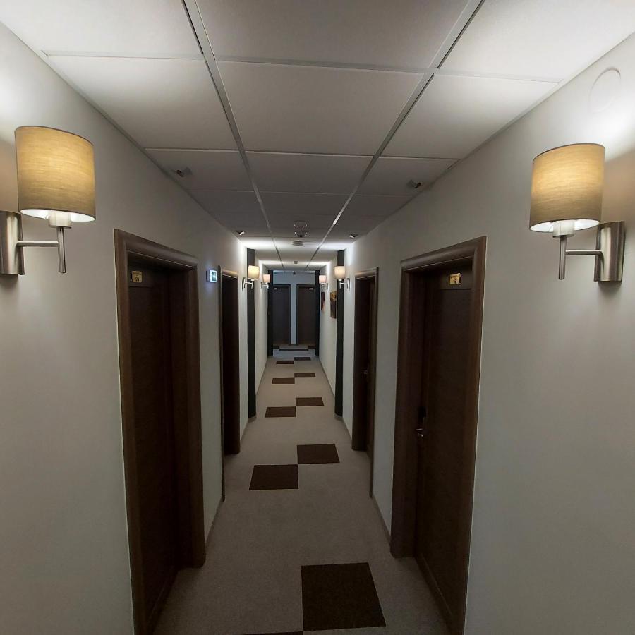 Hotel Kole ชาชาค ภายนอก รูปภาพ