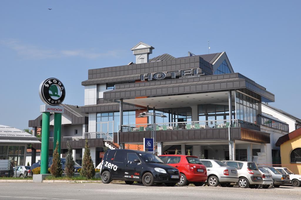 Hotel Kole ชาชาค ภายนอก รูปภาพ