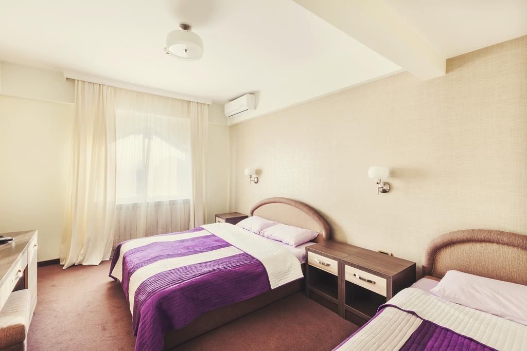 Hotel Kole ชาชาค ห้อง รูปภาพ